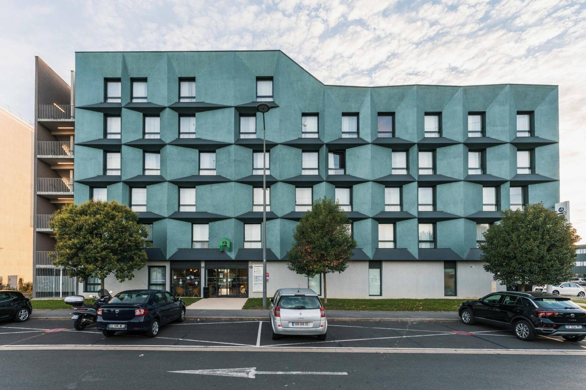 Hotel Campanile Rungis - Orly Chevilly-Larue Exterior foto